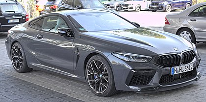  BMW M8